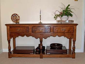 12-Pot_Dresser
