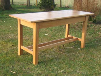Hall or serving table